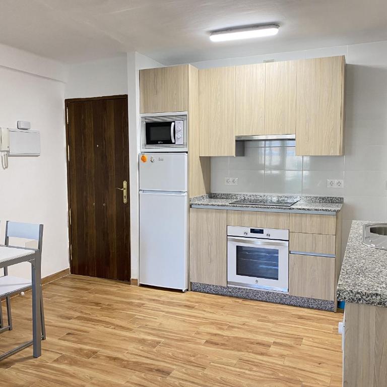 City Center 2B Casasol - Apartamento de 1 dormitorio - 9