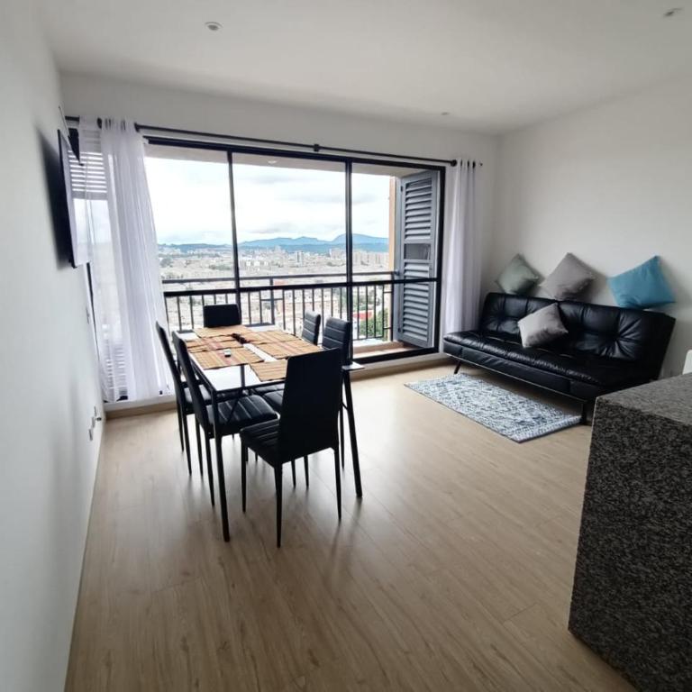 Apartamento en zona norte bogota - Apartamento con balcón - 1