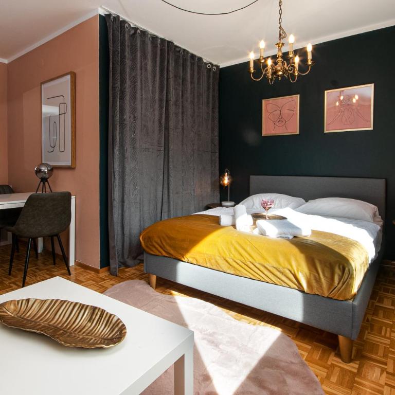 Schickes Boutique-Apartment, zentral in Messe-& Bahnhofsnähe, sehr ruhig & gratis Parkplatz - HappyStay - Apartment mit 1 Schlafzimmer - 1