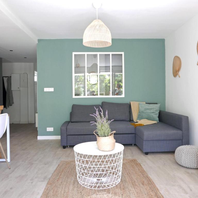 Bandol AZUR - 2 chambres, balcon, bord de mer, wifi, climatisé et parking privé - Appartement 2 Chambres - 1