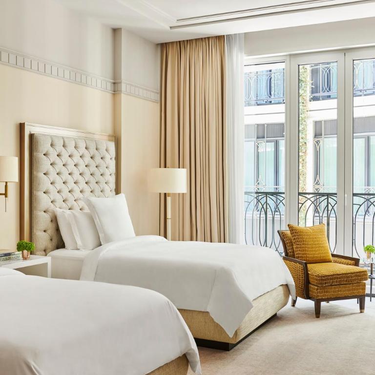 Four Seasons Hotel Madrid - Habitación Superior - 2 camas dobles - 3