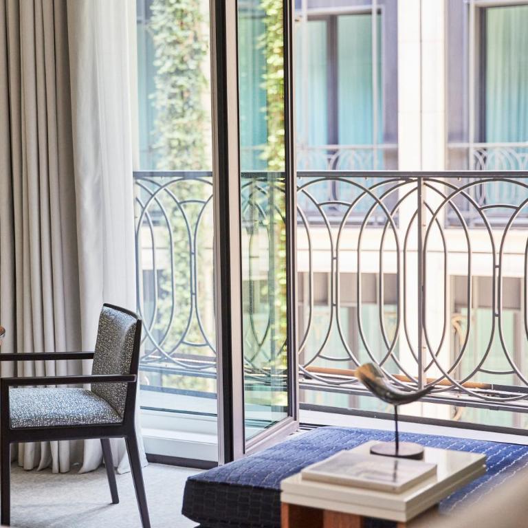 Four Seasons Hotel Madrid - Habitación Superior - 2 camas dobles - 1