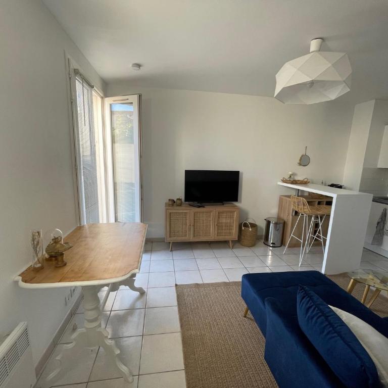 2 pièces avec parking en Coeur de Ville - Appartement lumineux et calme - Appartement 1 Chambre - 6