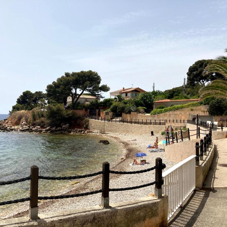 Bandol AZUR - 2 chambres, balcon, bord de mer, wifi, climatisé et parking privé - Appartement 2 Chambres - 26