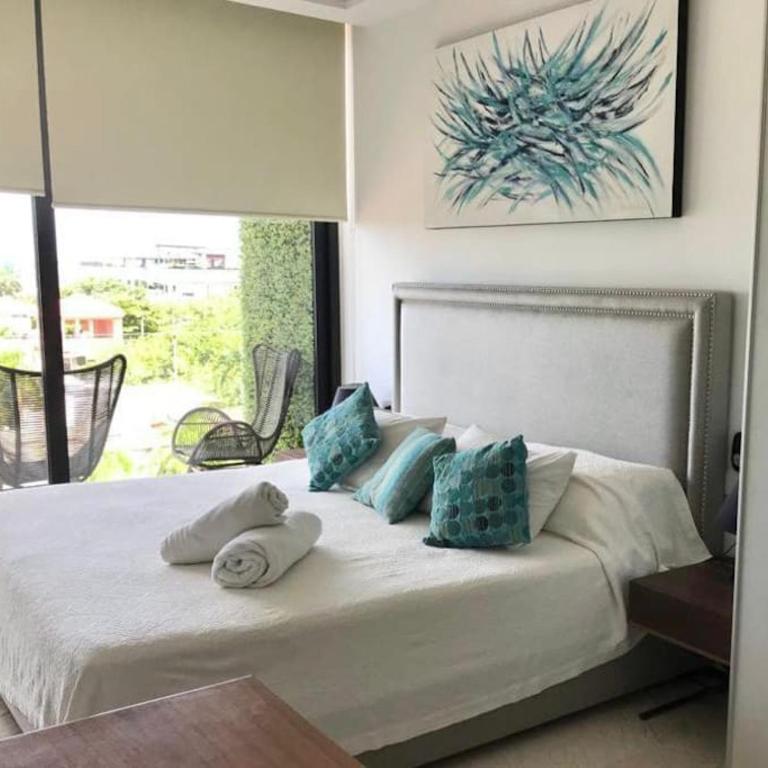 One Paralia By Andiani - Suite with Sea View - 13