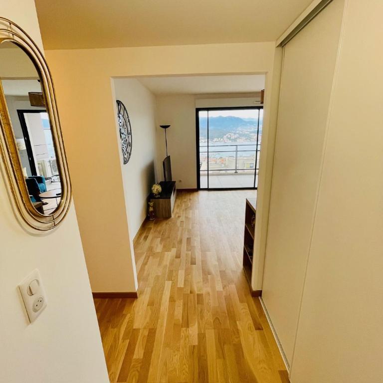 Ajaccio T2 grand standing neuf vue mer centre-ville & plages - Appartement 1 Chambre - 11