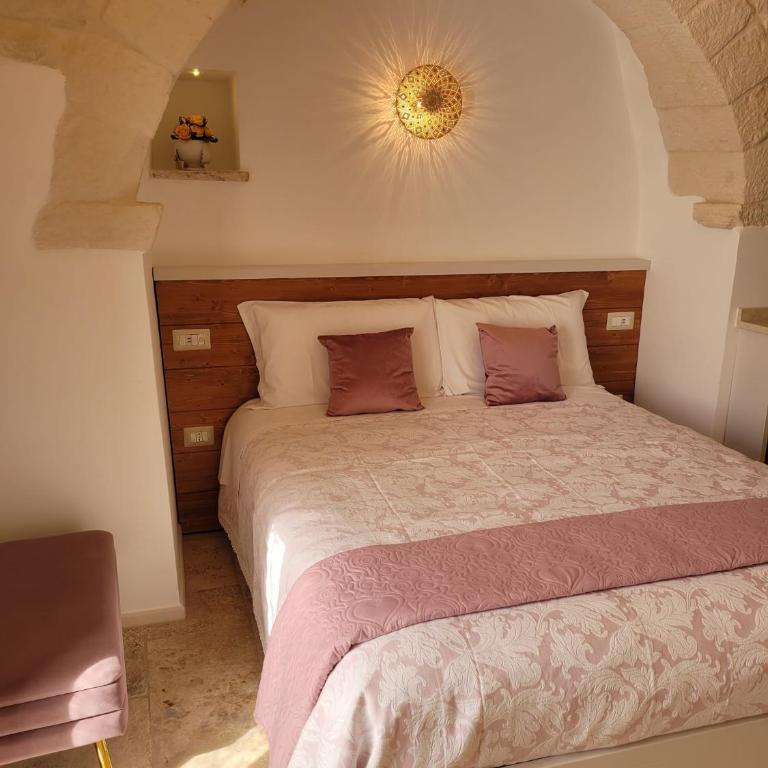 TRULLI MATRICE - Ampia Camera Matrimoniale - 1