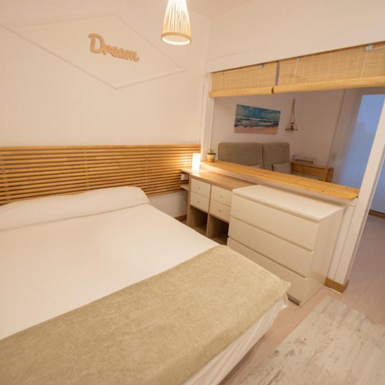 Apartamento frente al mar - One-Bedroom Apartment - 4