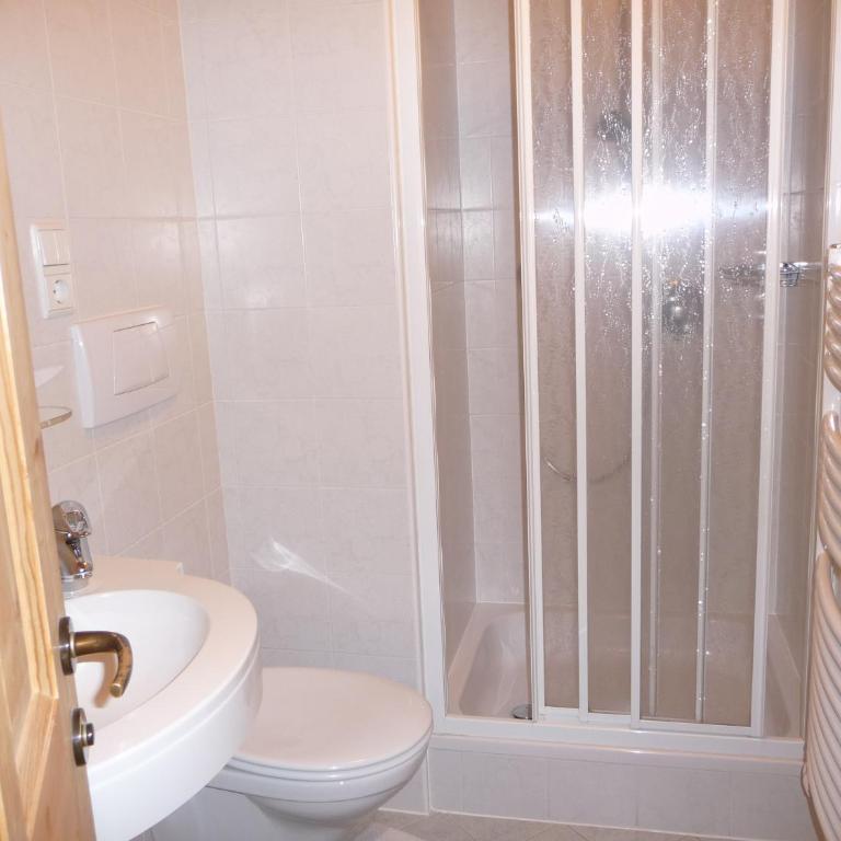 Haus am Park - Appartamento con 2 Camere da Letto (4 Adulti) - 3
