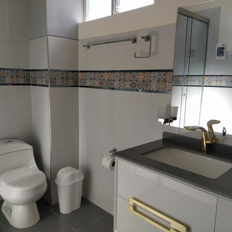 Hostal Alvasar - Habitación Doble Familiar - 2