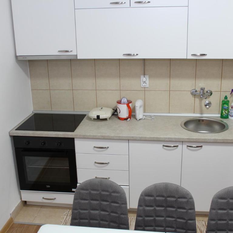 Apartman Luka - Two-Bedroom Apartment - 9