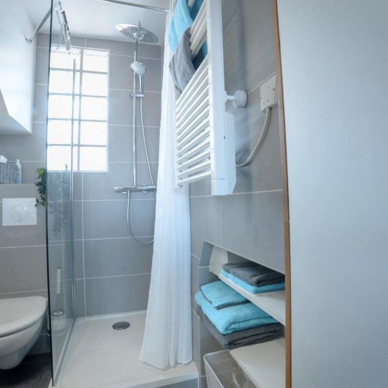 Coup de Cœur assuré pour ce T2 rénové Hyper centre - Apartamento de 1 dormitorio - 4