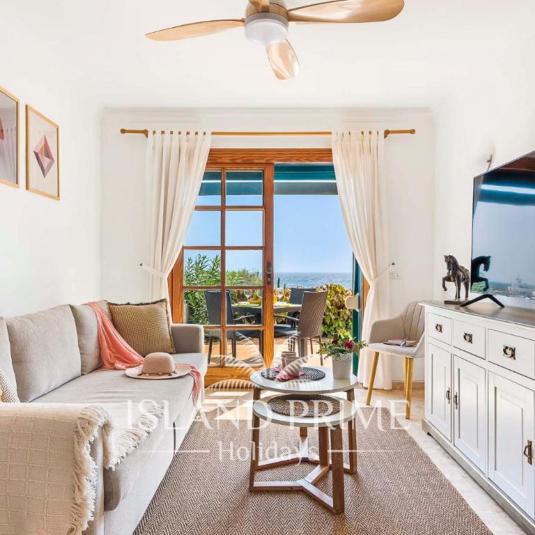 Oceanfront Holiday with Stunning Views LBR650 - Apartamento de 1 dormitorio - 3
