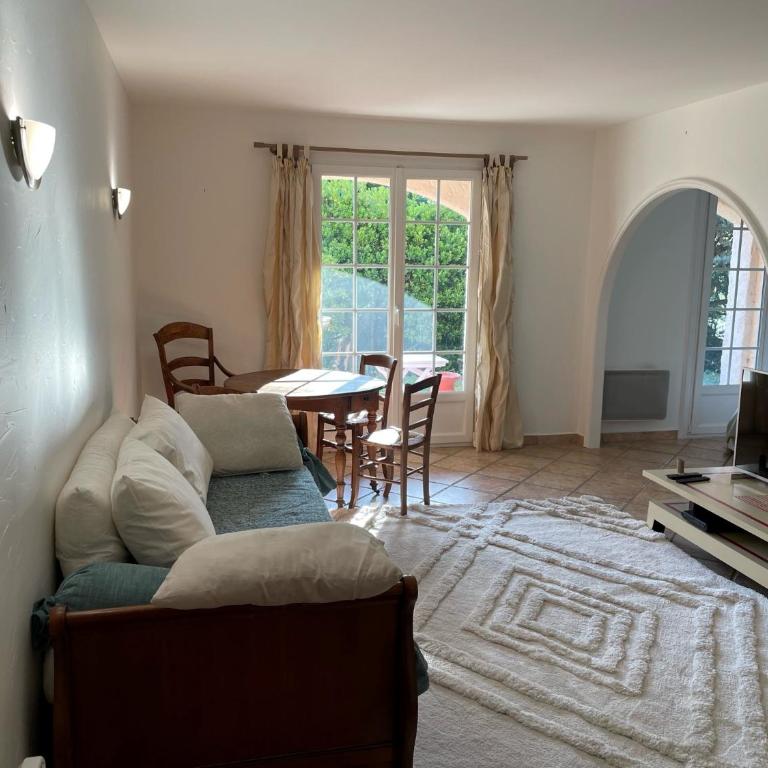Domaine des Tuilières avec Jacuzzi - One-Bedroom Apartment - 9
