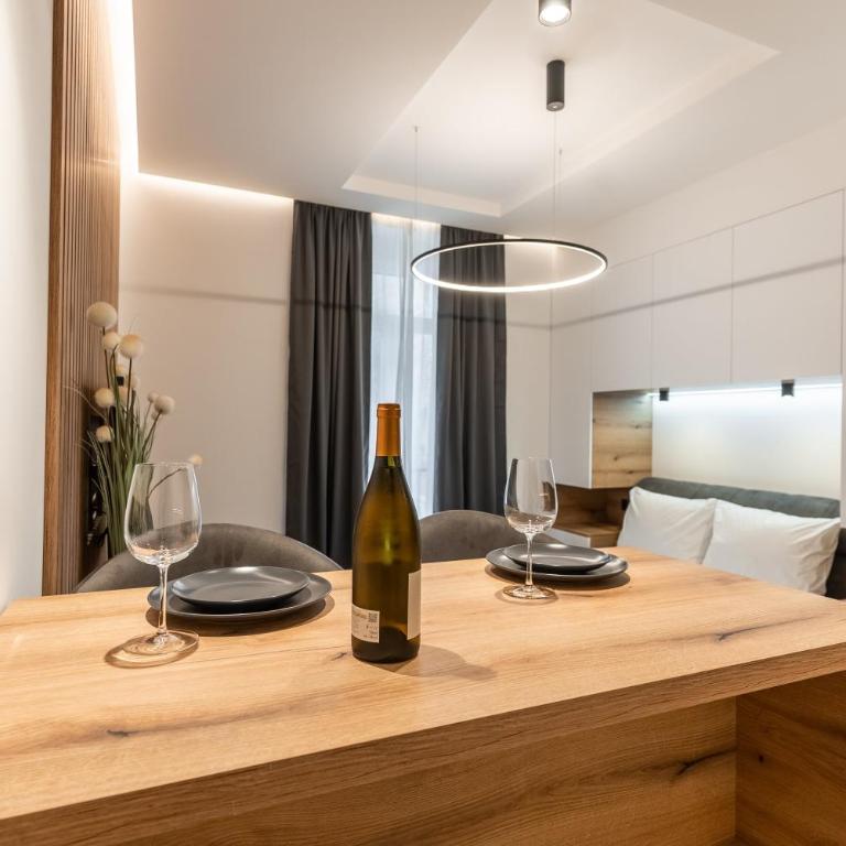 Silver Luxury Suites - Deluks Studio - 10