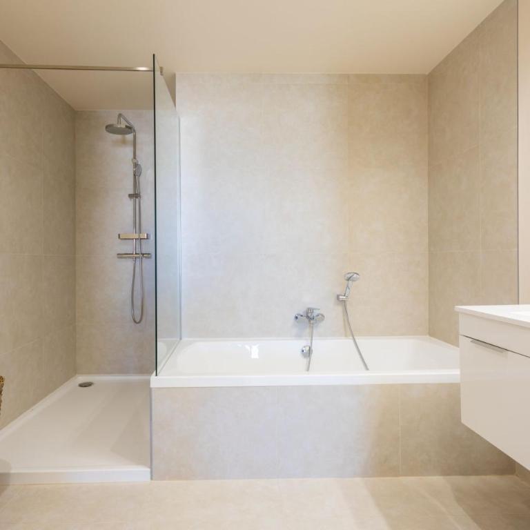 Luxury apartment Vida Feliz with sea view 5 min walk to the beach in Jardinana Lotus La Cala de Mijas, Malaga - Apartamento de 2 dormitorios - 23