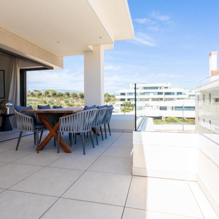 Luxury apartment Vida Feliz with sea view 5 min walk to the beach in Jardinana Lotus La Cala de Mijas, Malaga - Apartamento de 2 dormitorios - 28