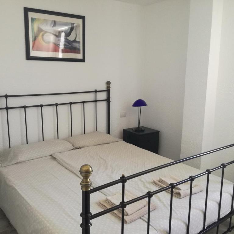 Two bedroom apartment 2 min from beach - Apartamento con balcón - 56