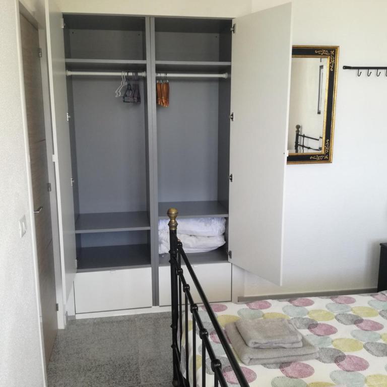 Two bedroom apartment 2 min from beach - Apartamento con balcón - 9
