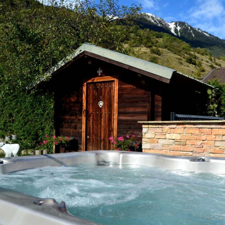 Chalet avec Jacuzzi, billard, jardin clos, proche Paradiski - Chalet - 40