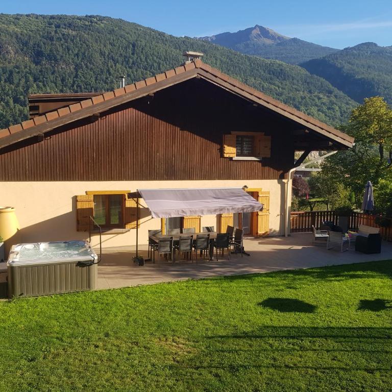 Chalet avec Jacuzzi, billard, jardin clos, proche Paradiski - Chalet - 39