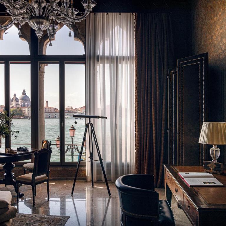 Hotel Cipriani, A Belmond Hotel, Venice - Suite Signature con Vista Monumento Storico (Dogaressa) - 1