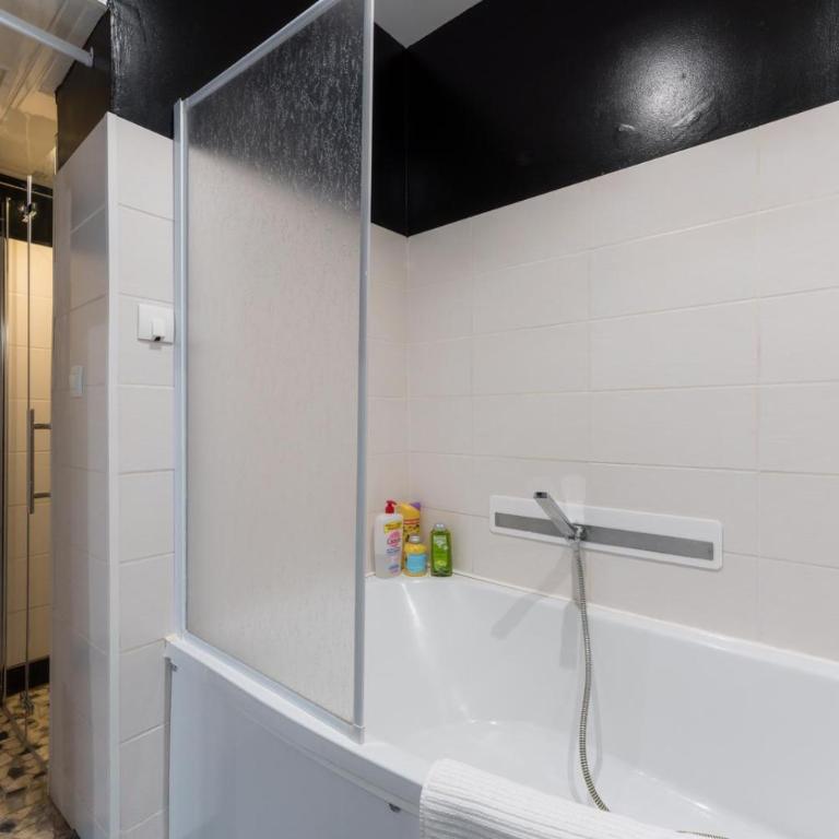 Casa Inca Calais - Appart Amazonas - Parking Free, Station - Appartement 2 Chambres - 8