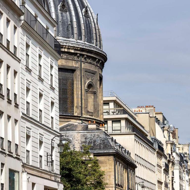 Yuna Saint-Honoré - Serviced Apartments - Appartement 1 Chambre Vue - sur Saint Honoré - 42m2 - 26