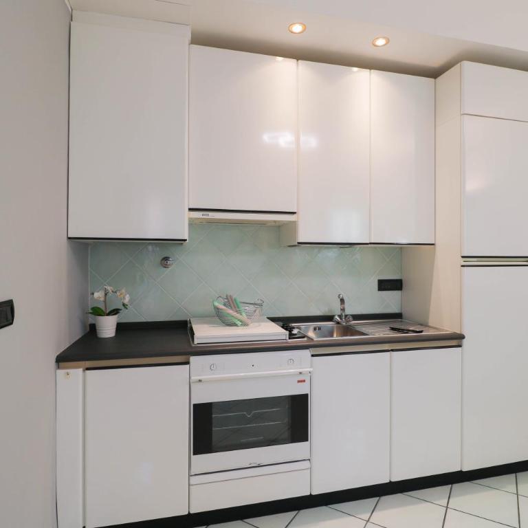 H11 [SANREMO CASINÒ] - Centro - Parcheggio - Appartamento con 2 Camere da Letto - 7