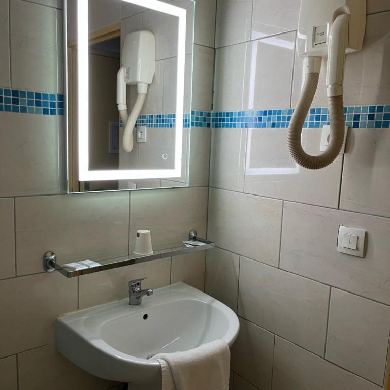 Appart'Hotel Festival Sud Aqua - Avignon TGV - Chambre Double - 9