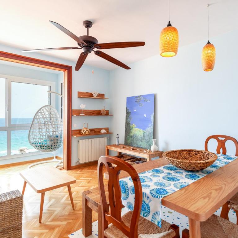 TarracoHomes, TH163 Apartamento Via Augusta Vistas al Mar - Apartamento con vistas al mar - 1