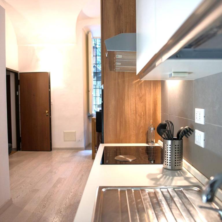 City Palace Premium Apartment - Centro [Quadrilatero Romano] - One-Bedroom Apartment - 4