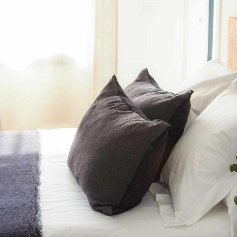 Apartamento Bguest con terraza - Two-Bedroom Apartment - 2