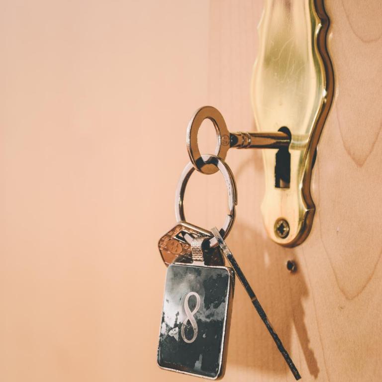Pension s'Platzl Stuhleck - Familienzimmer mit Balkon - 8