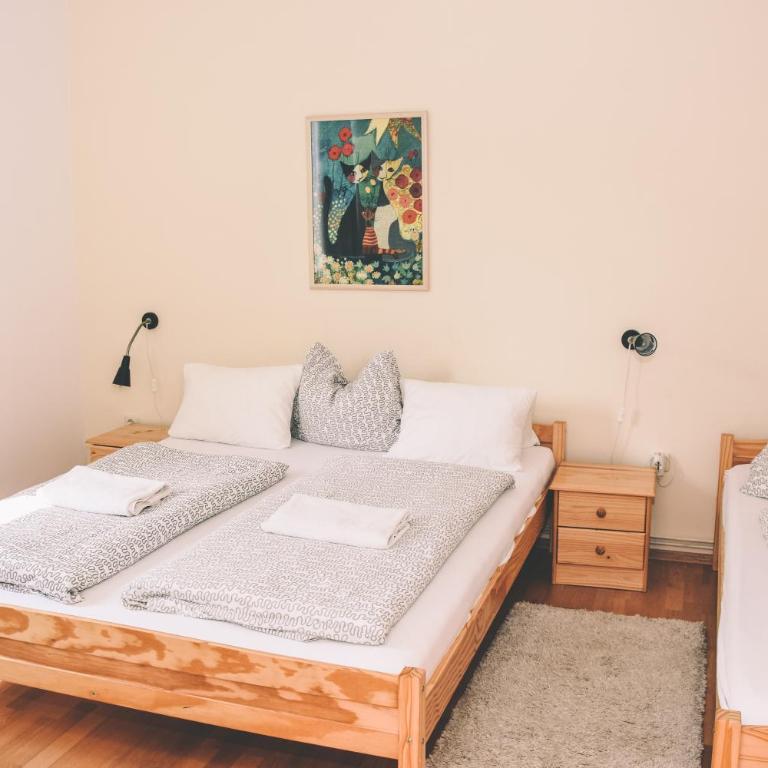 Pension s'Platzl Stuhleck - Familienzimmer mit Balkon - 4