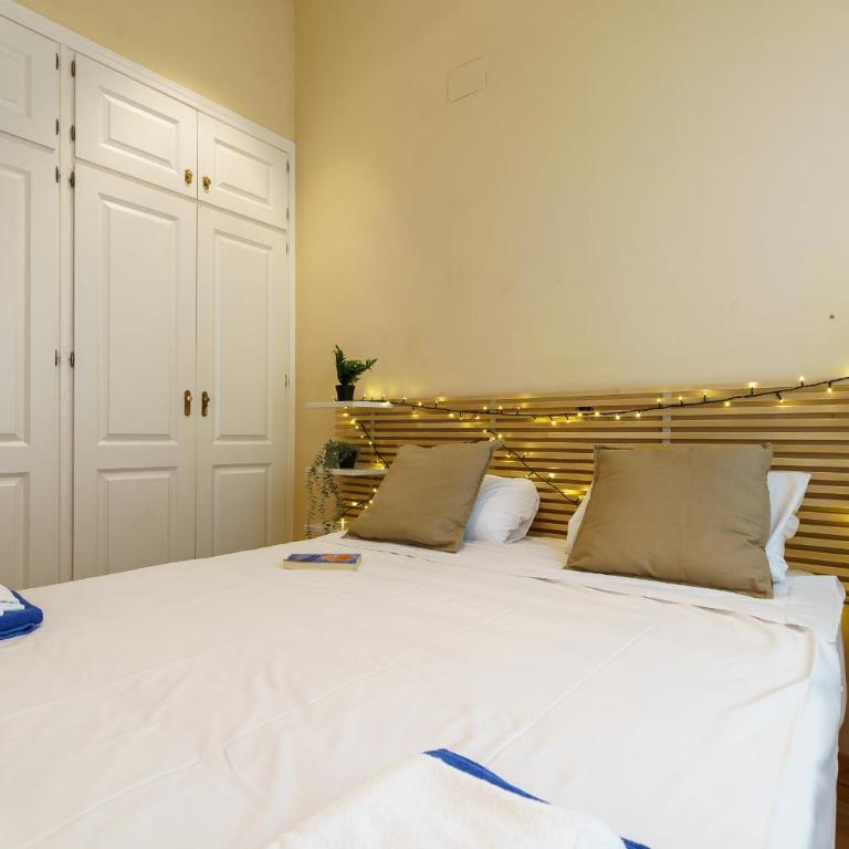 Bright two-bedroom apartment in the historic center - Apartamento de 2 dormitorios - 4