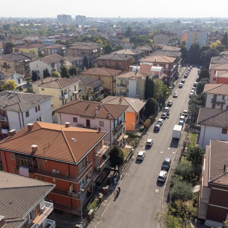 Shiny Home Verona - Two-Bedroom Apartment - 29
