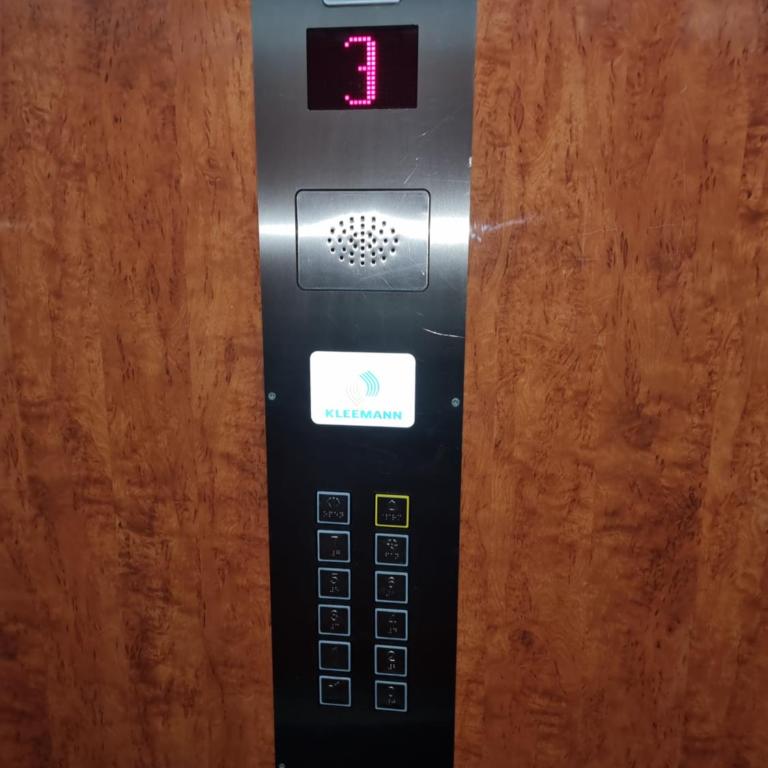 Big apartment - Three-Bedroom Apartment - 32