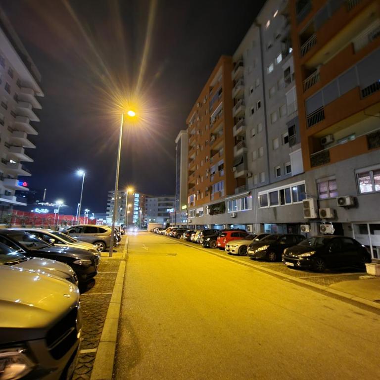 Big apartment - Three-Bedroom Apartment - 30