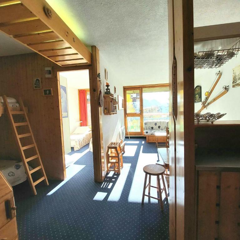 Appartement 2 pièces, balcon, Wifi gratuit - FR-1-346-478 - Appartement - 9