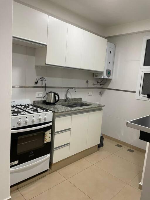 Hermoso monoambiente a estrenar pleno centro Santiago del Estero Dpto Azul - Apartamento de 1 dormitorio - 25