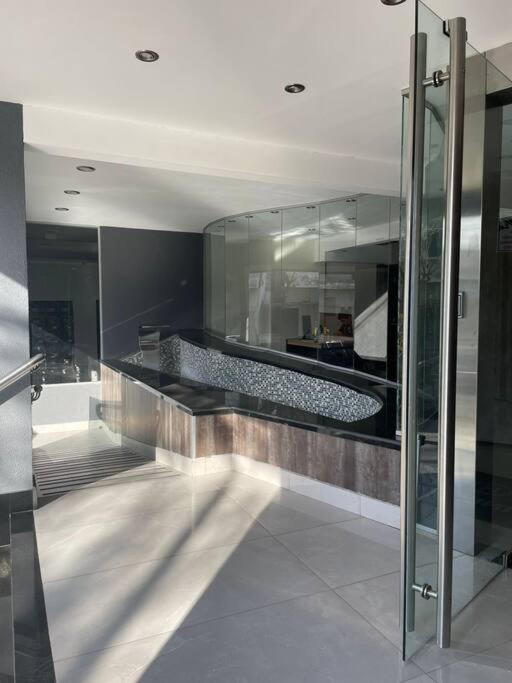 Hermoso monoambiente a estrenar pleno centro Santiago del Estero Dpto Azul - Apartamento de 1 dormitorio - 27