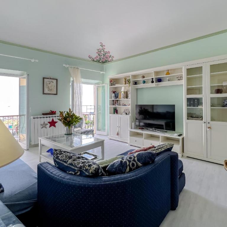 Splendido appartamento con vista mare su piazza Dante - Apartamento de 2 dormitorios - 12
