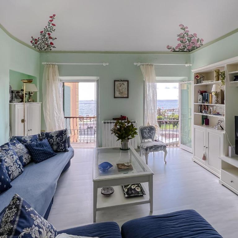 Splendido appartamento con vista mare su piazza Dante - Apartamento de 2 dormitorios - 15