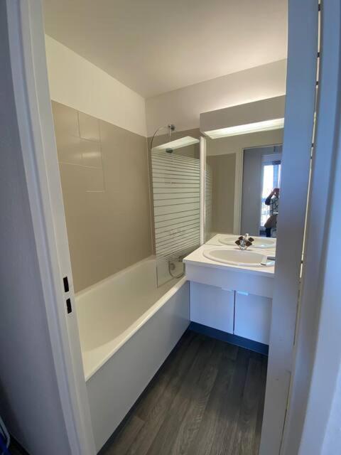 Les Fregates - Appart 4 pers proche plage et piscine - Appartement 1 Chambre - 11