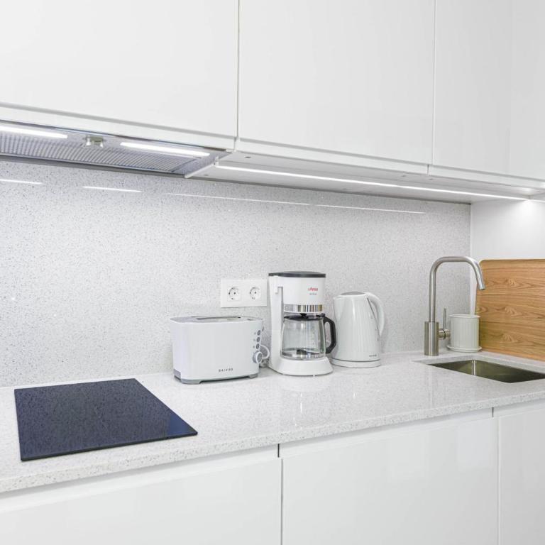 Mirador de San Juan Suites in Malaga by Solaga Holiday Homes - Apartamento con balcón - 11
