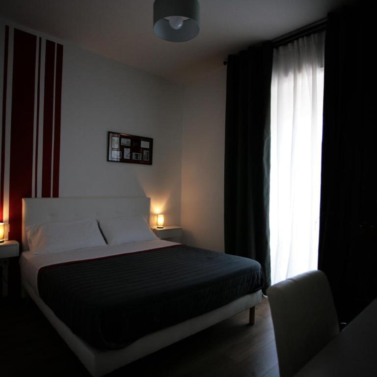 La Libra Rooms - Camera Matrimoniale con Balcone - 3