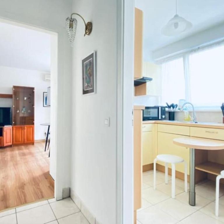 CityCosy Orangerie Strasbourg Superbe 2 pieces calme face au Parc l'Orangerie, parking souterrain privatif, Wi-Fi & Netflix inclus - Appartamento con 1 Camera da Letto - 5