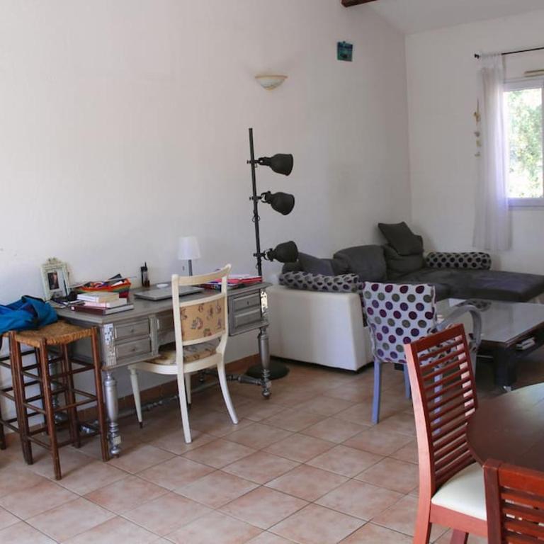 Villa Chantal proche centre ville / Piscine / Clim / Parking - Villa 3 Chambres - 8