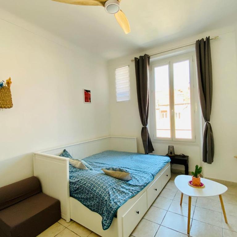 Charming Studio ideal for Congresses and Holidays LIVE IN GAZAGNAIRE - Appartement - 15
